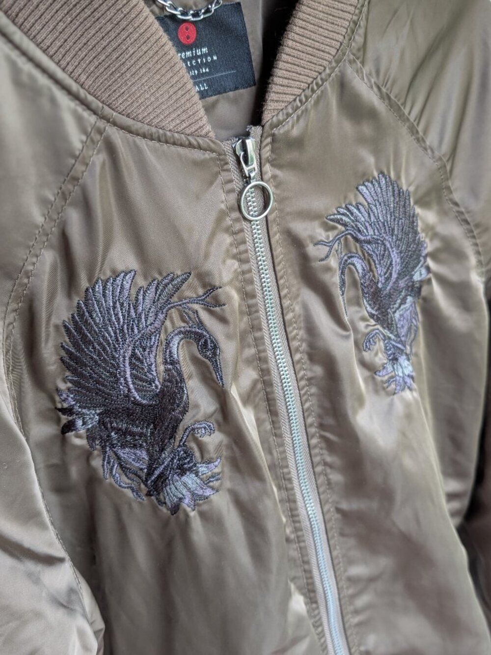 Cotton On Japan Premium Collection Embroidered Crane Bomber Jacket Size Small - Picture 2 of 6